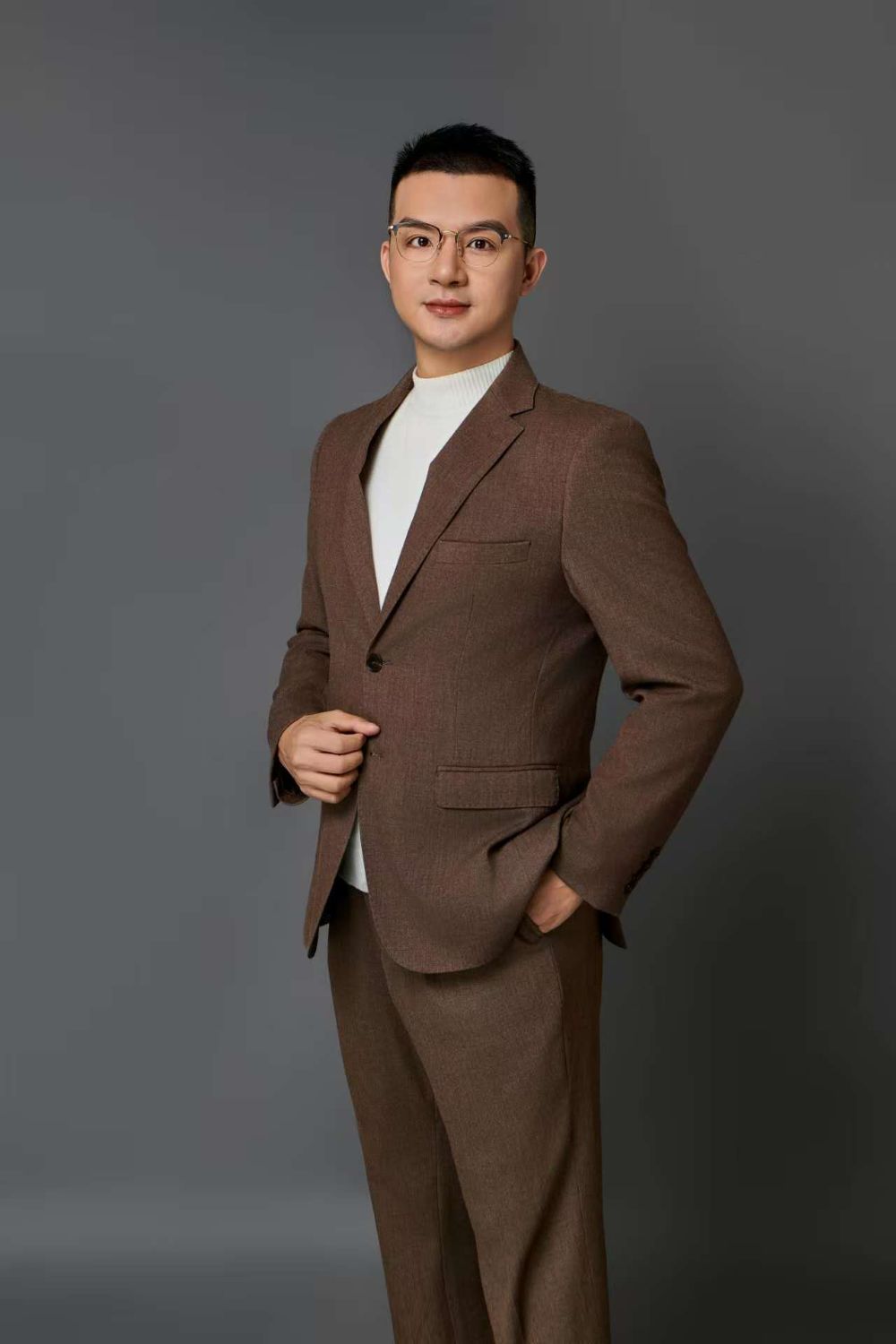 李炜伟医生