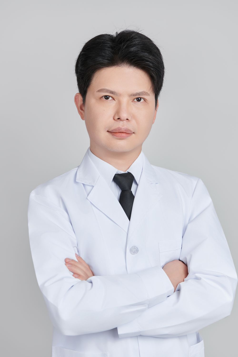 黄少春医生